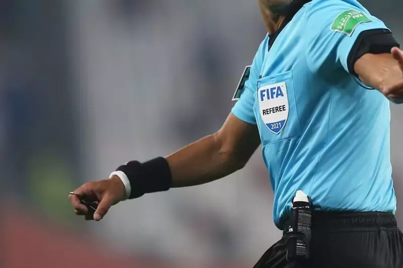 لتوفير 120 ألف دولار.. الأهلي يكمل الدوري بحكام مصريين في 3 مباريات 